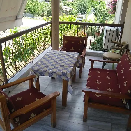 With A View Of Meteora Apartmán *