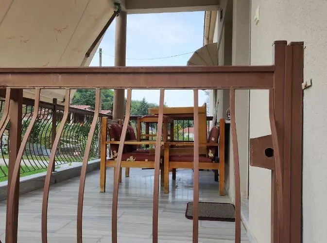 With A View Of Meteora דירה Diava